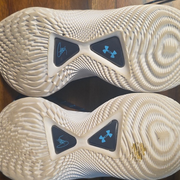 Basketball Steph Curry Shoes - Picture 4 of 6